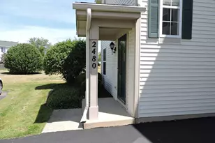 2480 Frost Dr, Aurora, IL 60503 - Photo 2