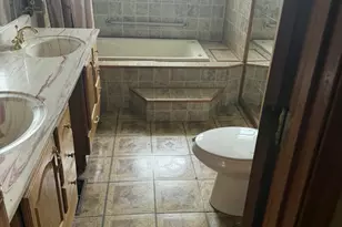 2631 Kennedy Dr, North Chicago, IL 60064 - Photo 14