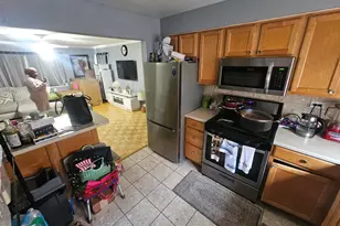 7247 N Hamilton Ave, Chicago, IL 60645 - Photo 6