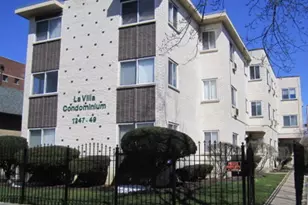 7247 N Hamilton Ave, Chicago, IL 60645 - Photo 1