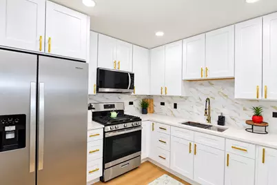 2658 Crawford Avenue, Evanston, IL 60201 - Photo 14