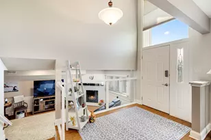 18249 Oregon Ln, Orland Park, IL 60467 - Photo 4