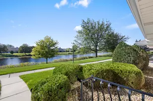 18249 Oregon Ln, Orland Park, IL 60467 - Photo 2