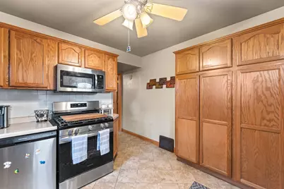 5300 S Narragansett Avenue, Chicago, IL 60638 - Photo 12
