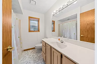 6626 Shadybrook Trail, Loves Park, IL 61111 - Photo 16