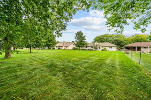 6626 Shadybrook Trail, Loves Park, IL 61111 - Photo 38