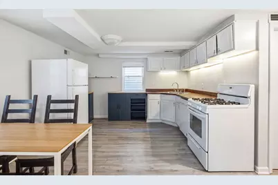 862 N Marshfield Avenue, Chicago, IL 60622 - Photo 10
