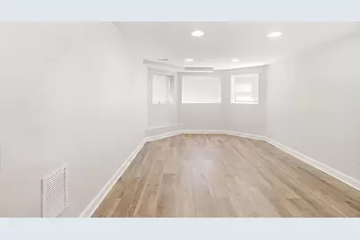 862 N Marshfield Avenue, Chicago, IL 60622 - Photo 16