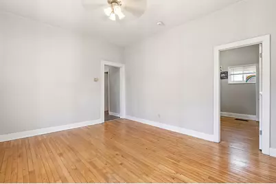 862 N Marshfield Avenue, Chicago, IL 60622 - Photo 32