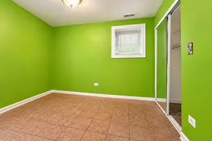 1229 N Austin Blvd, Chicago, IL 60651 - Photo 8