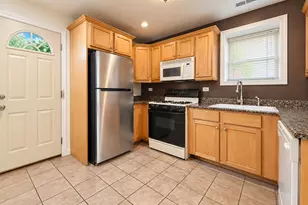 1229 N Austin Blvd, Chicago, IL 60651 - Photo 14