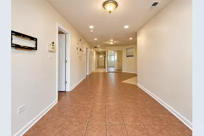 1229 N Austin Boulevard #1, Chicago, IL 60651 - Photo 4