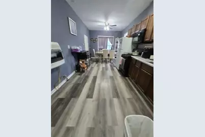 8237 S Burley Avenue, Chicago, IL 60617 - Photo 4