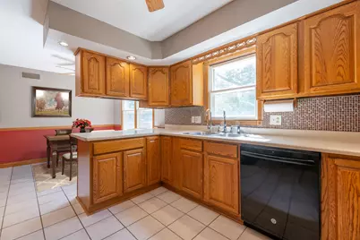 732 Santa Fe Drive, Freeport, IL 61032 - Photo 26