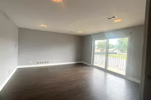 2728 W 87th St, Chicago, IL 60652 - Photo 6
