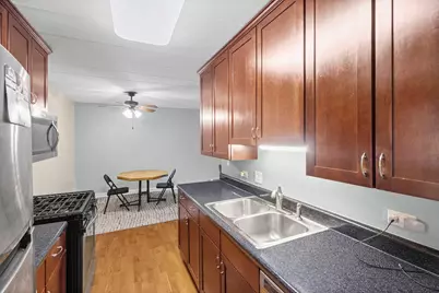 1000 S Lorraine Road #110, Wheaton, IL 60189 - Photo 4