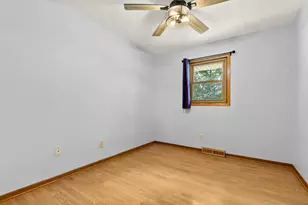 6128 Bristlecone Ln, Rockford, IL 61109 - Photo 8