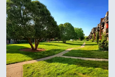 9374 Bay Colony Drive #2S, Des Plaines, IL 60016 - Photo 46