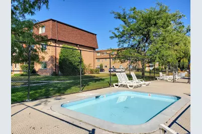 9374 Bay Colony Drive #2S, Des Plaines, IL 60016 - Photo 36