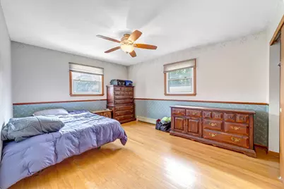 126 Bunkerhill Avenue, South Elgin, IL 60177 - Photo 10