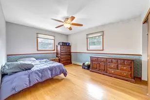 126 Bunker Hill Ave, South Elgin, IL 60177 - Photo 10
