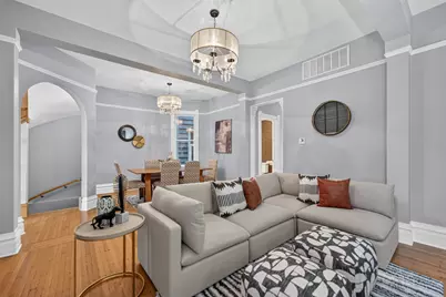 634 W Briar Place, Chicago, IL 60657 - Photo 12