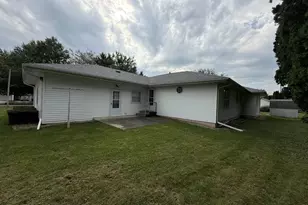 518 NW 5th Ave, Galva, IL 61434 - Photo 18