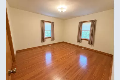 518 NW 5th Avenue, Galva, IL 61434 - Photo 8