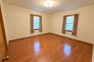 518 NW 5th Ave, Galva, IL 61434 - Photo 8