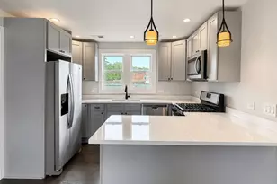 3610 S Seeley Ave, Chicago, IL 60609 - Photo 6