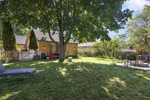 309 Chestnut St, Woodstock, IL 60098 - Photo 4