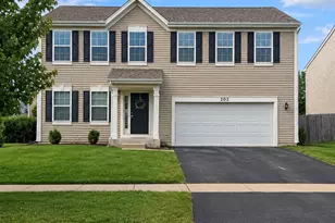 202 Minuet Cir, Volo, IL 60073 - Photo 1