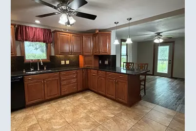 2472 W Red Oak Road, Freeport, IL 61032 - Photo 18