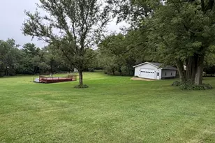 2472 W Red Oak Rd, Freeport, IL 61032 - Photo 48