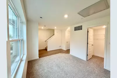 513 Yosemite Way, Mundelein, IL 60060 - Photo 4