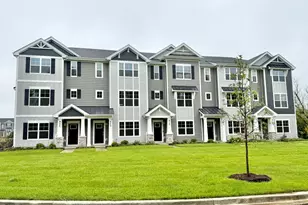 513 Yosemite Wy, Mundelein, IL 60060 - Photo 1