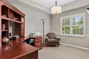 2211 Joyce Ln, Naperville, IL 60564 - Photo 12