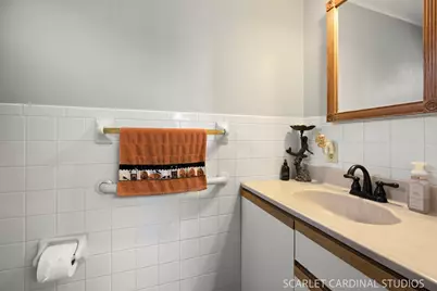 819 S Harvard Avenue, Villa Park, IL 60181 - Photo 18