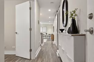 1625 W Ainslie St, Chicago, IL 60640 - Photo 28