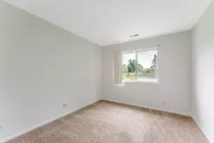 2525 Looking Glass Ct, Aurora, IL 60502 - Photo 16