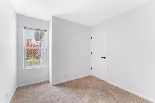 2525 Looking Glass Ct, Aurora, IL 60502 - Photo 20