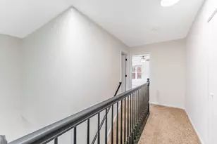2525 Looking Glass Ct, Aurora, IL 60502 - Photo 18