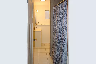 409 E Cherry Hill, Addison, IL 60101 - Photo 22