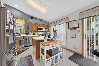 353 Valley Forge Avenue, South Elgin, IL 60177 - Photo 16