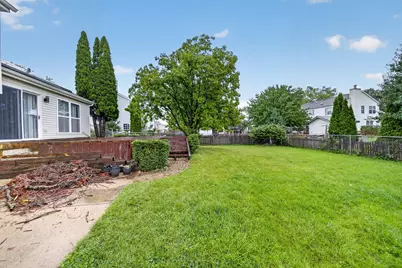 353 Valley Forge Avenue, South Elgin, IL 60177 - Photo 42