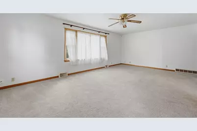 402 SW 5th Street, Aledo, IL 61231 - Photo 4