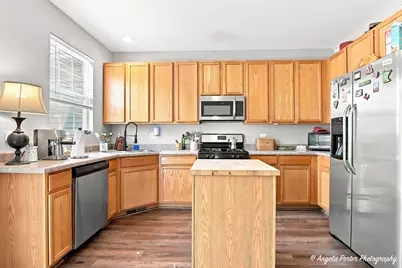 1693 W Turtle Creek Lane, Round Lake, IL 60073 - Photo 12