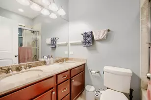 1514 W Victoria St, Chicago, IL 60660 - Photo 14