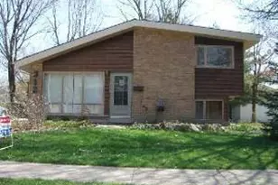 312 Winnebago St, Park Forest, IL 60466 - Photo 1