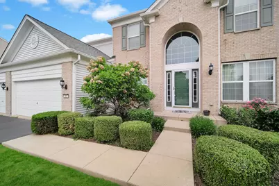 321 Parker Place, Oswego, IL 60543 - Photo 2